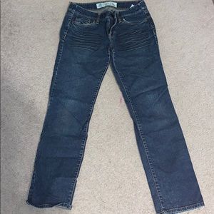 dark wash Slim& straight jeans